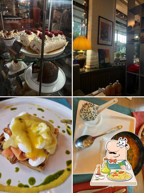 Блюда в "Ресторане ВКУС & атмосфера"