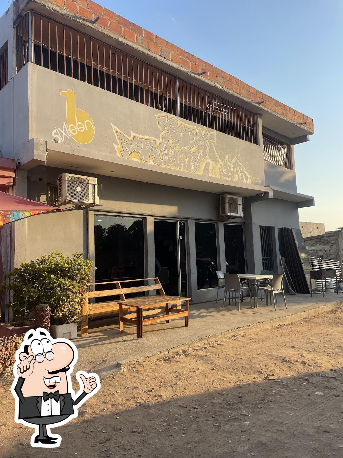 Sixteen bar & restaurant