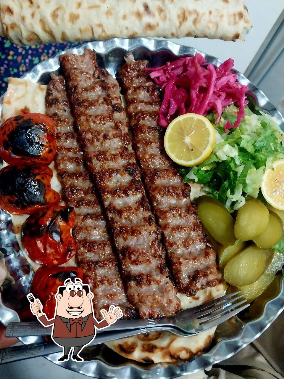 کبابی وساندویچی