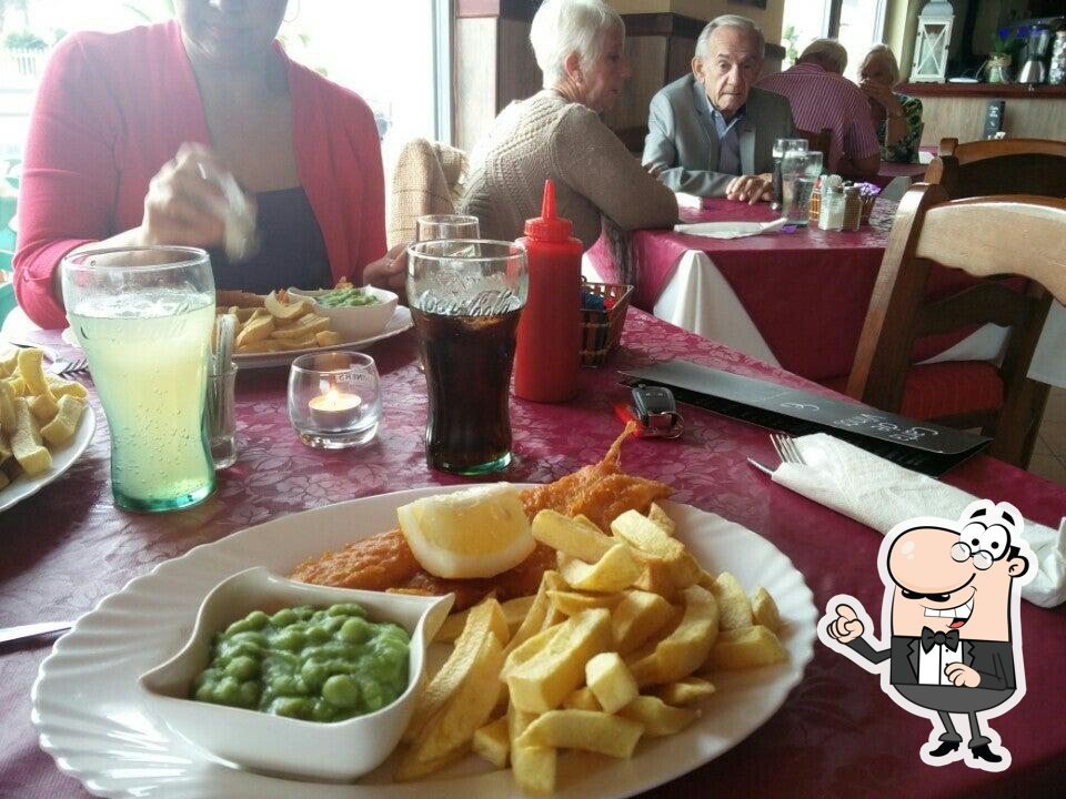 The Central Grill Restaurant, Zeniamar C.C.