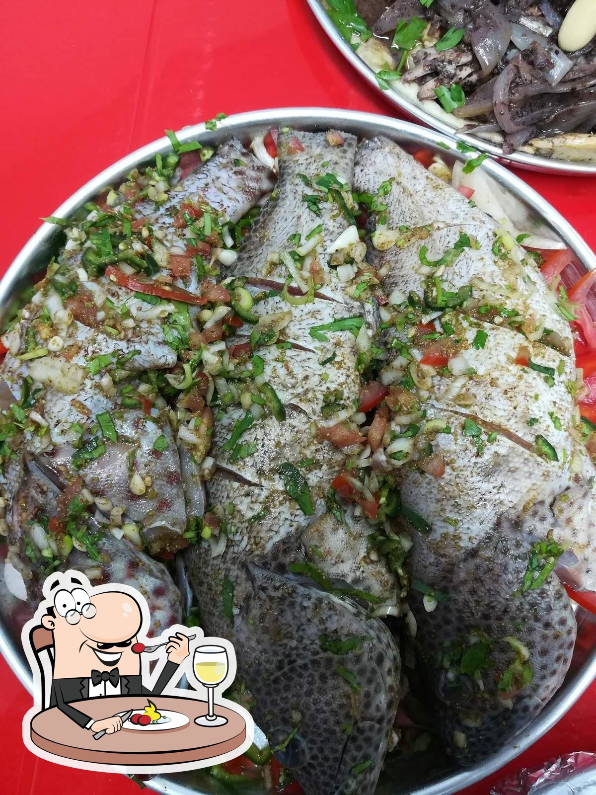 مطعم اسماك بحري نهري