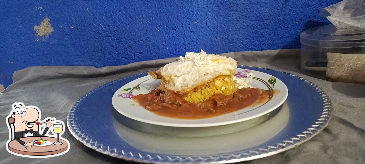 Restaurante El Renacer Ecuatoriano