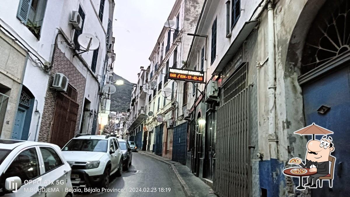 Bar Restaurant Au Savoury