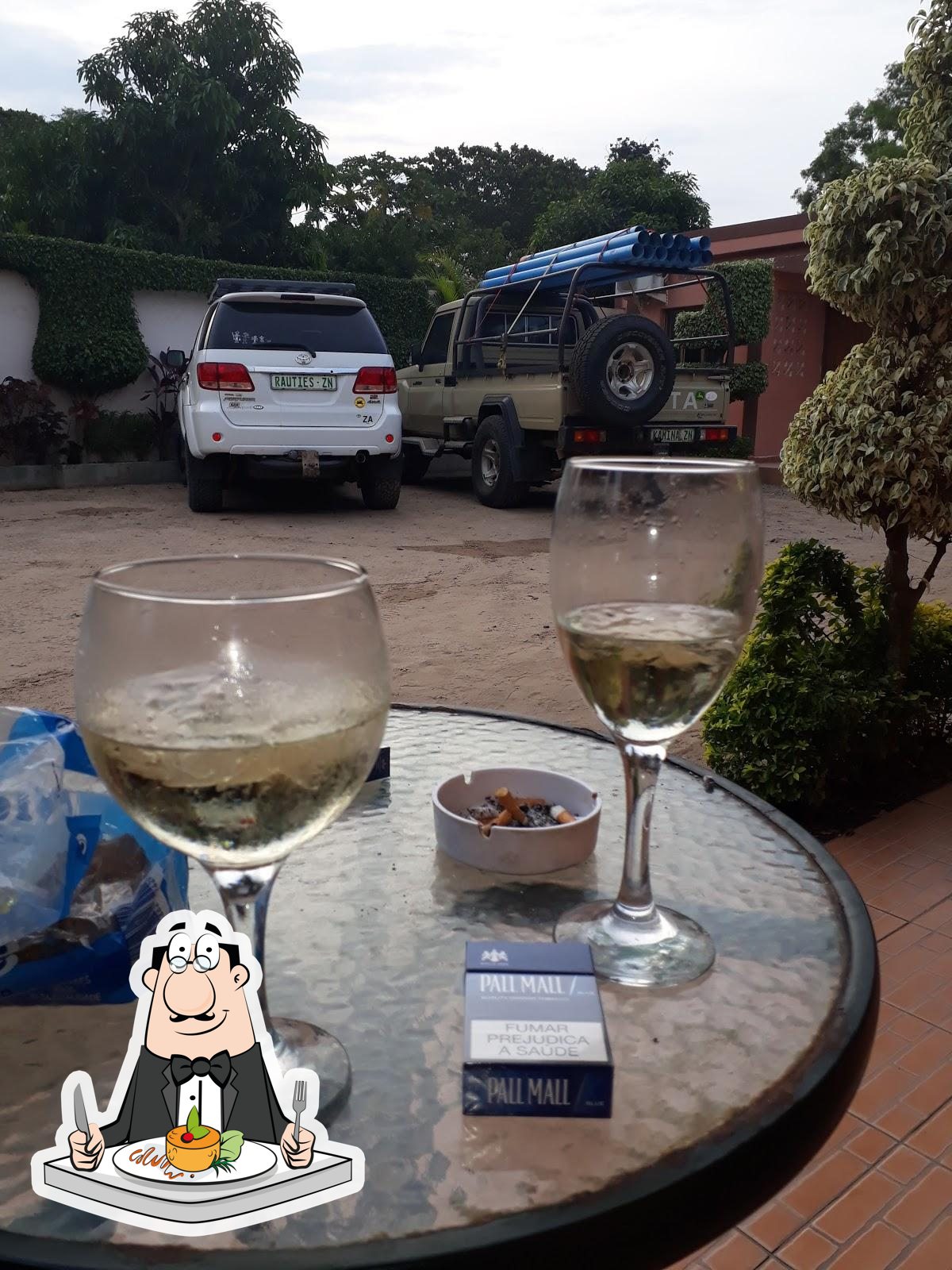 Pensão e Restaurante Dom Manhelety