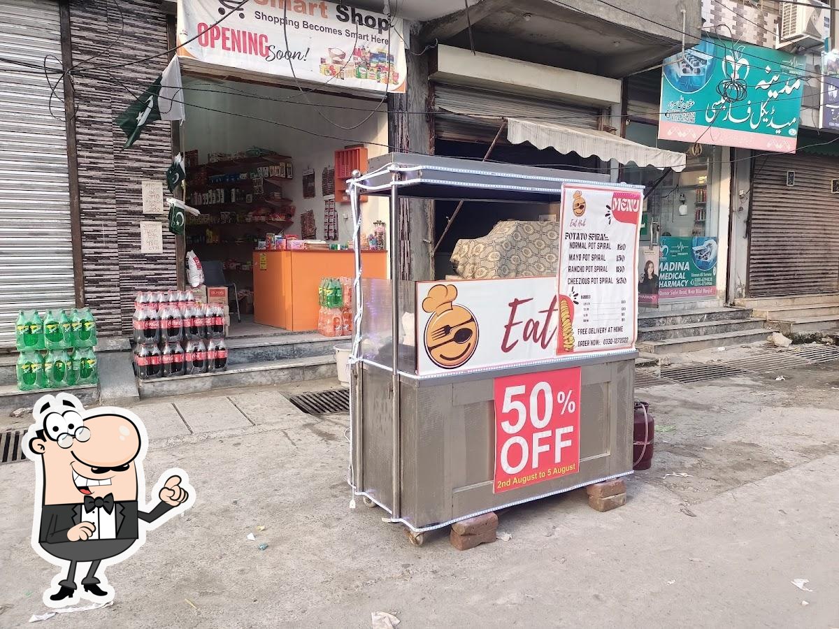 EAT HUB Restaurant