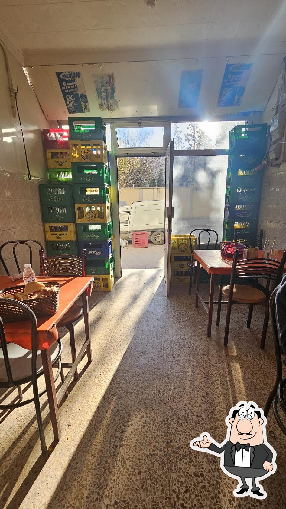 مطعم عاشور