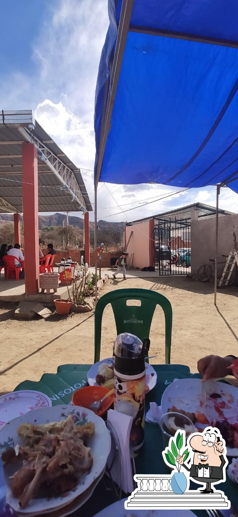 Cabaña Restaurante "Sabor Chapaco"