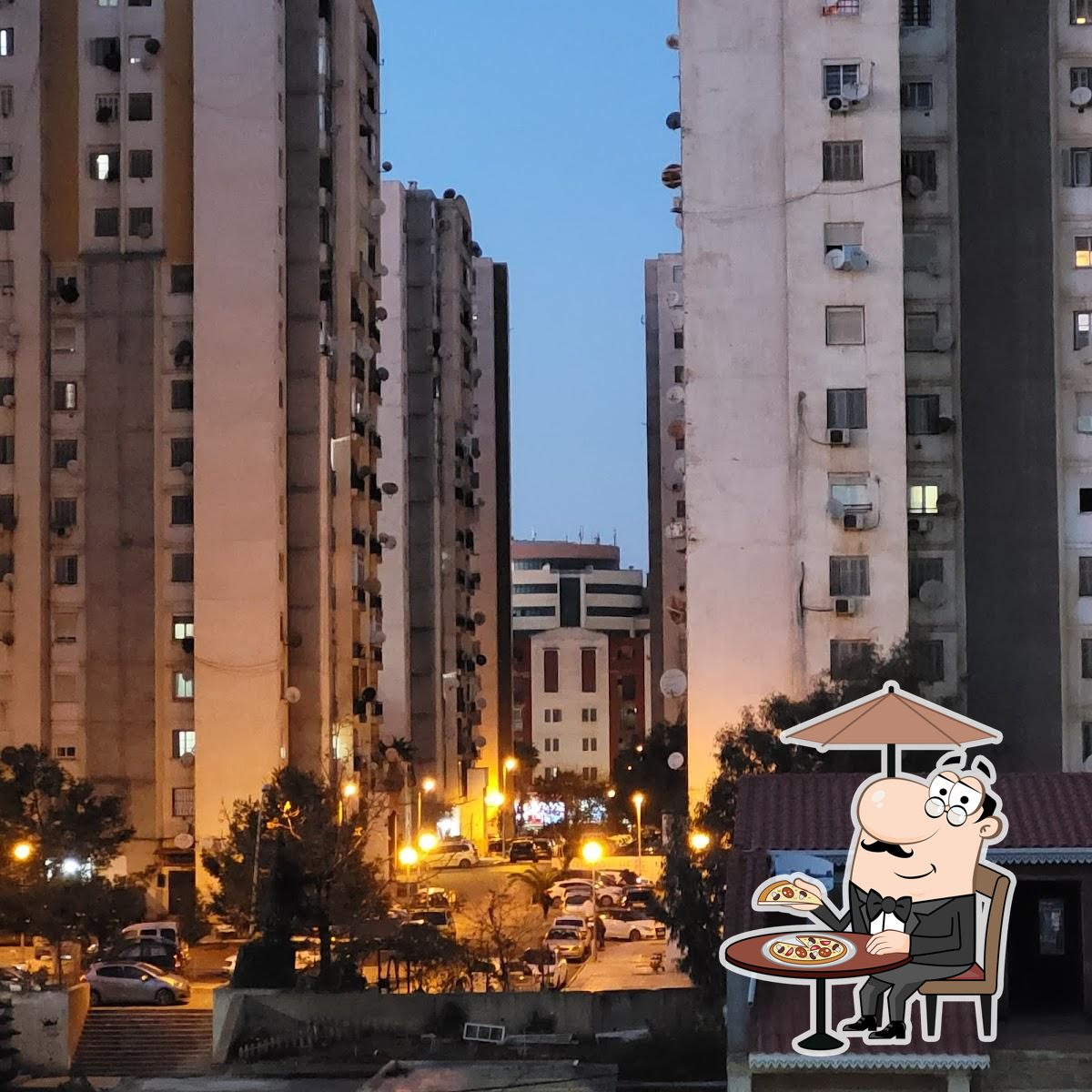 مطعم و مقهى