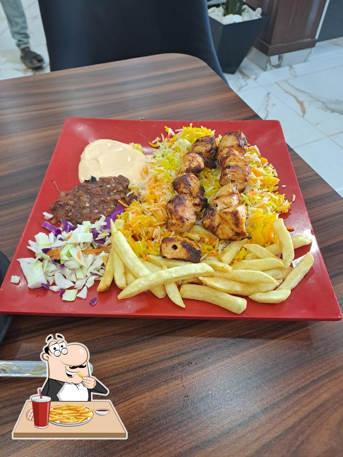 مطعم ومقهى بيرويا