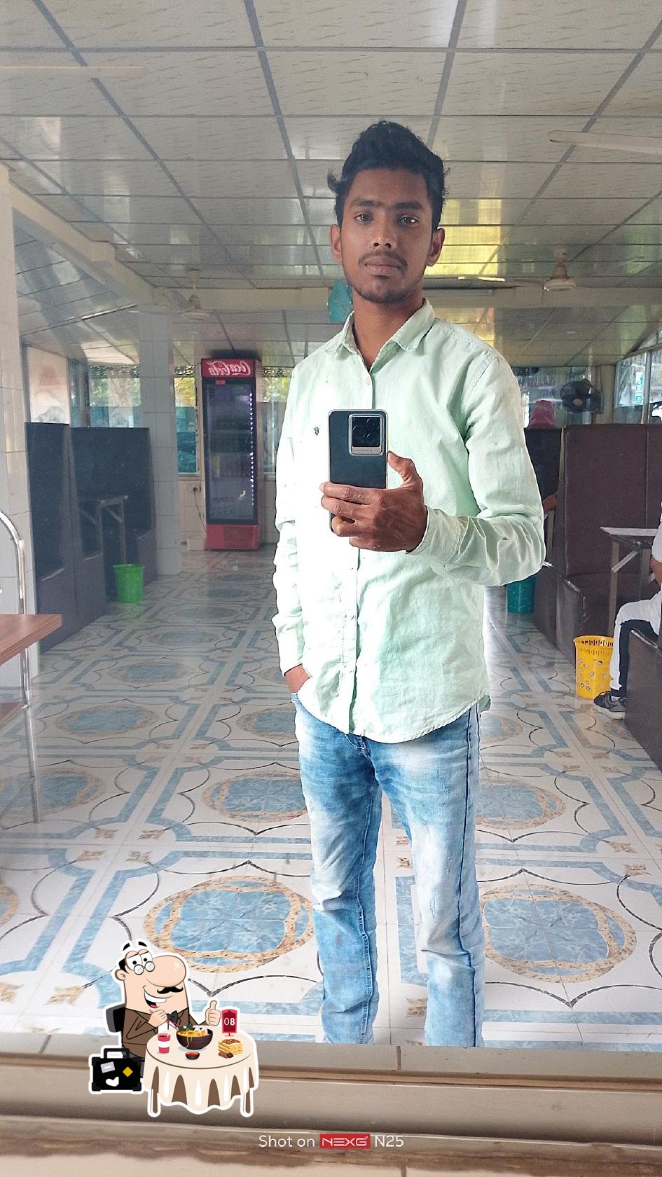 Sunny pan vandhar