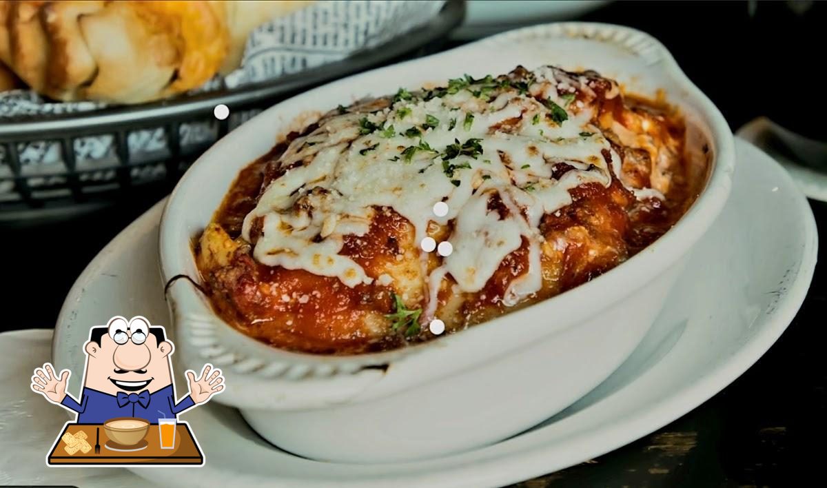 Regina's Italian Restaurant & Steakhouse
