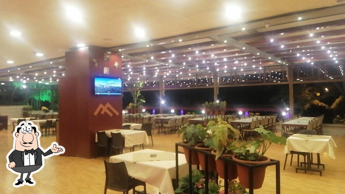 مطعم فيروز