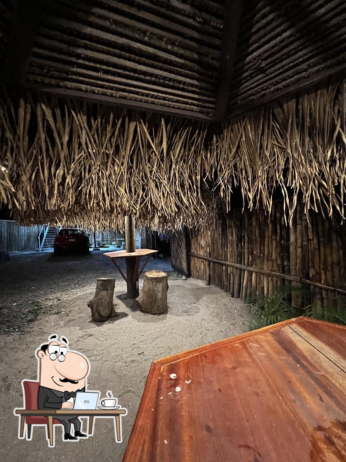 Rest. Los Bambú