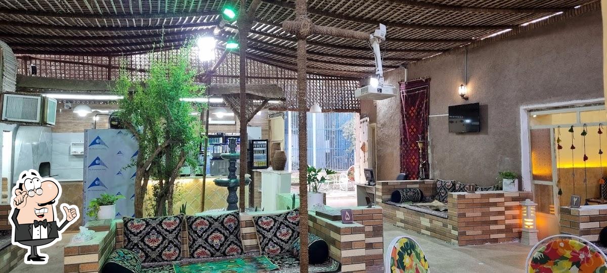 سفره خانه سنتی حاج میرزا