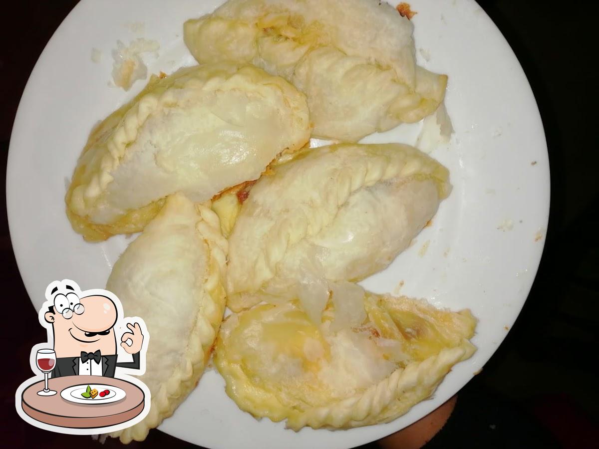 Pake Ricas Empanadas