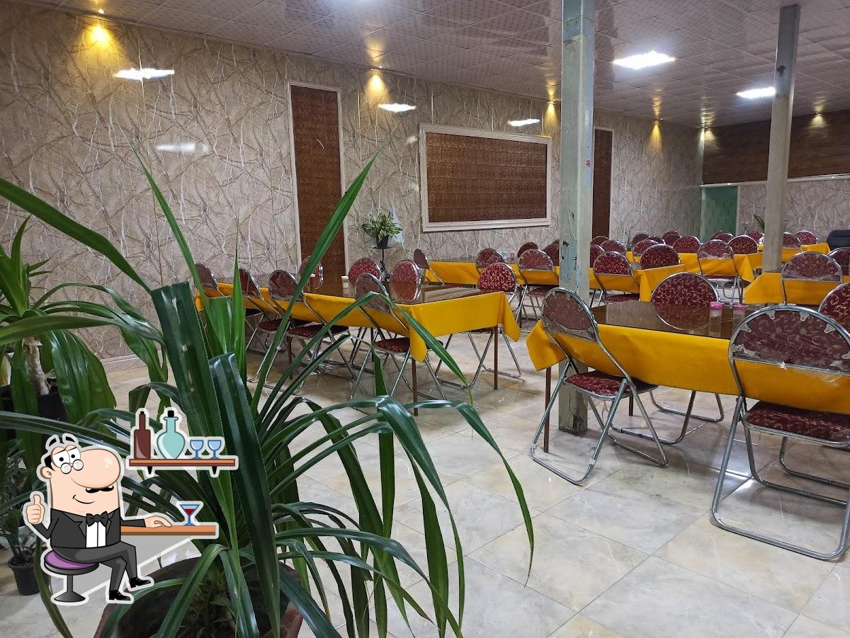 رستوران بهارستان