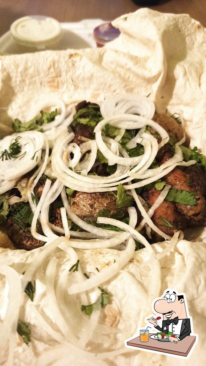 Шашлычный двор