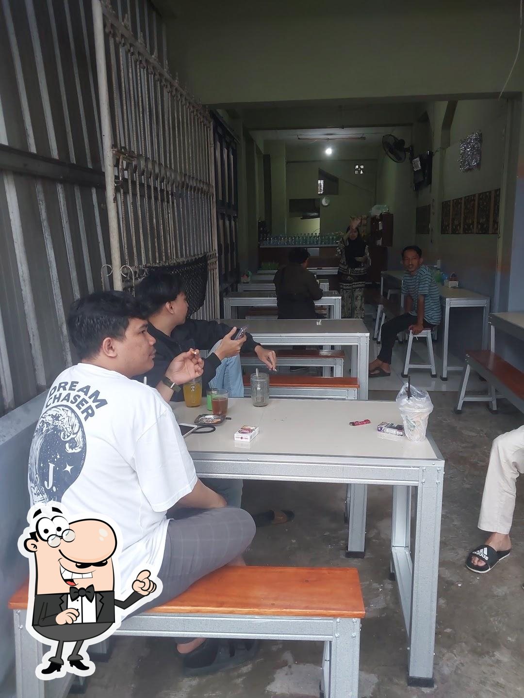 WARKOP SEHARIAN 24 JAM