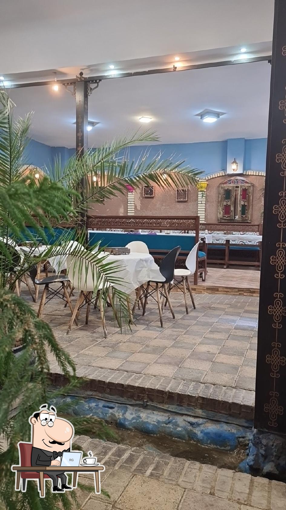طباخی‌ و سفره‌خانه سنتی عالیجناب