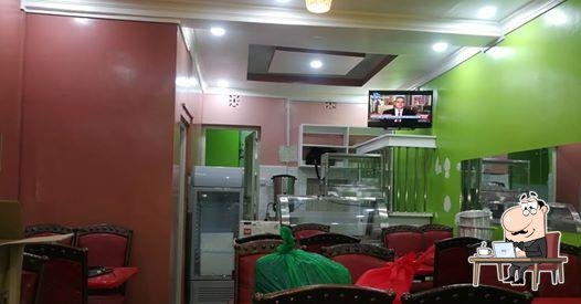 Highrise Cafe & Art