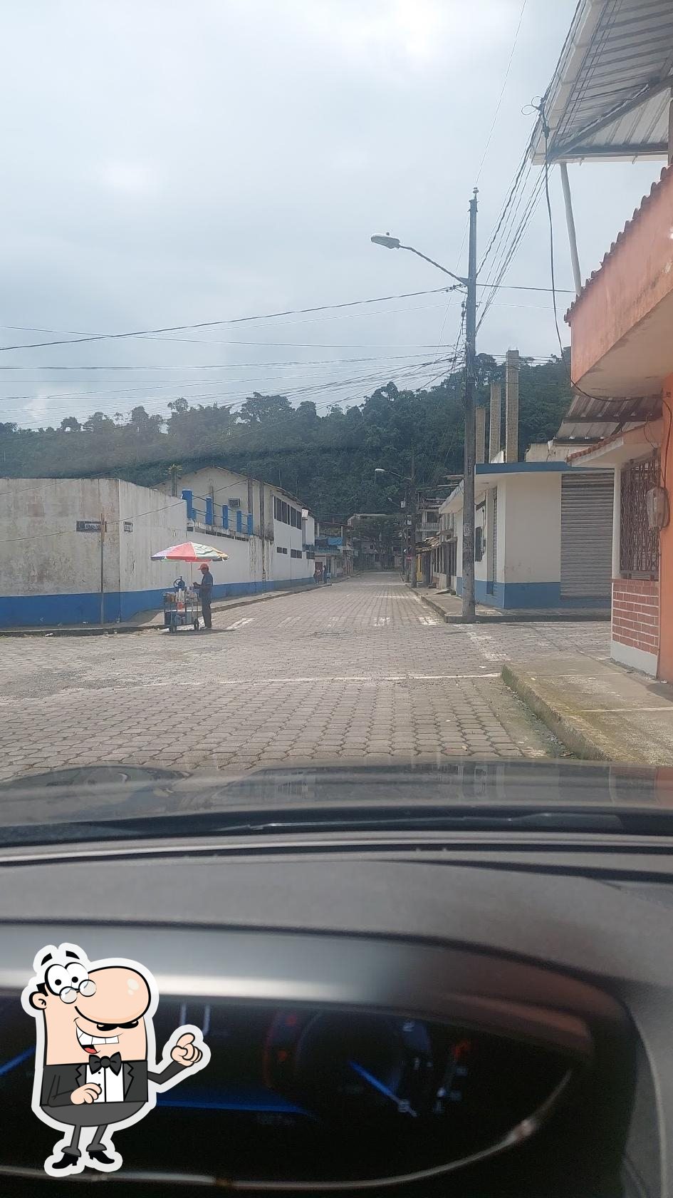 DNachos Restaurant