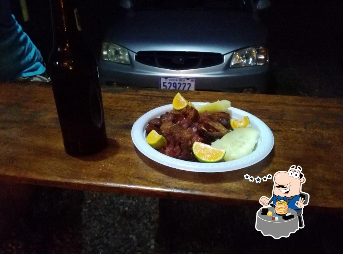 Chicharronera La Ventanita