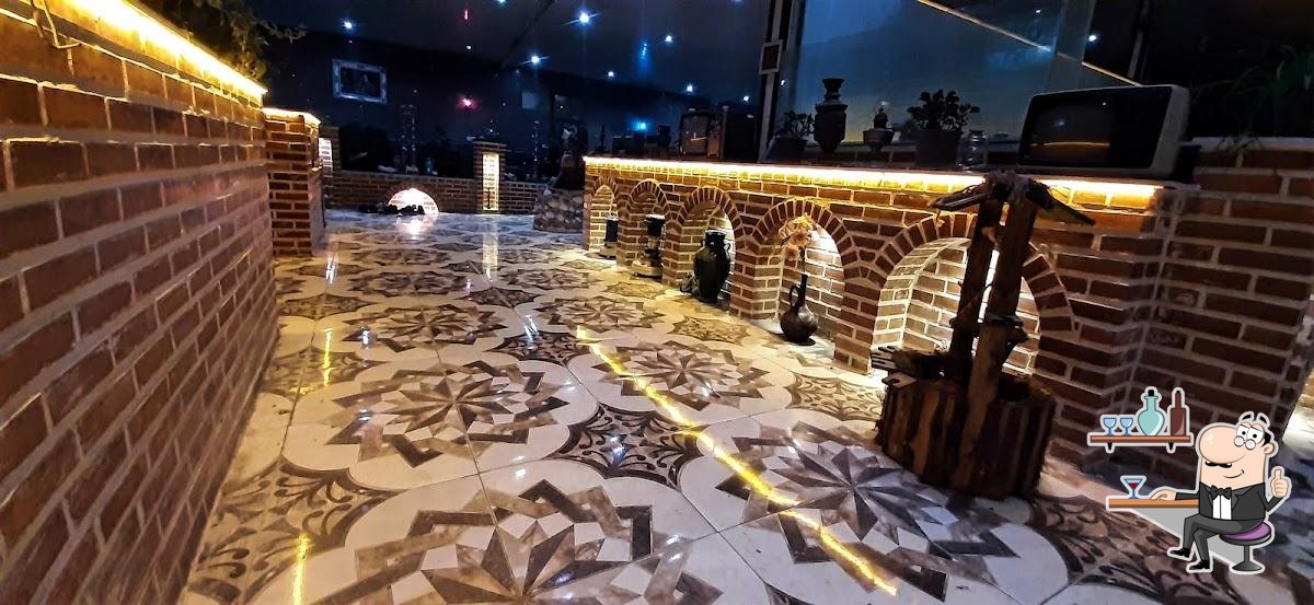 سفره خانه سنتی نیلوفرآبی