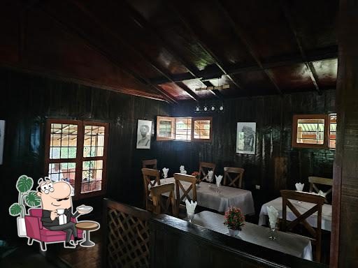 Cabane Village