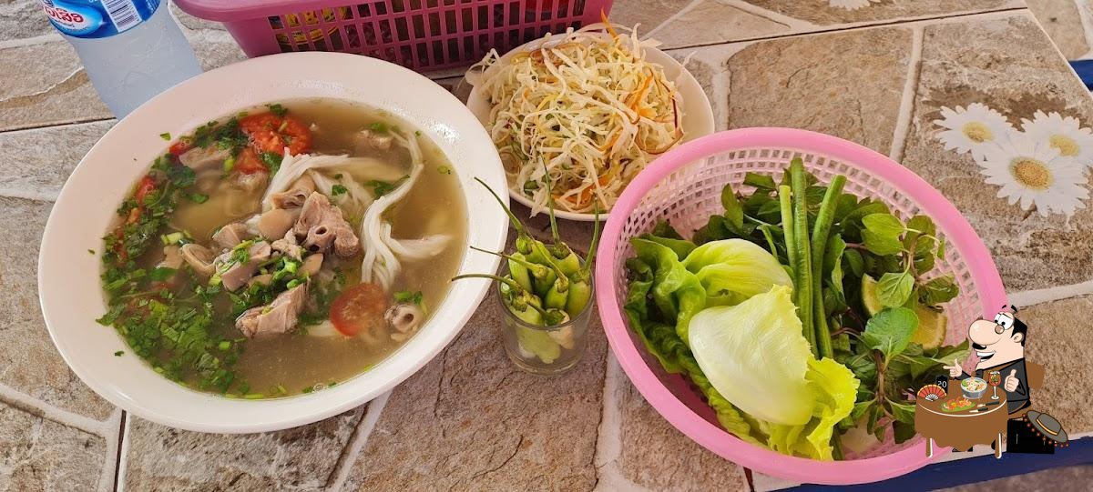 ເຂົ້າປຸ້ນນ້ຳແຈ່ວຫົງໄຊ