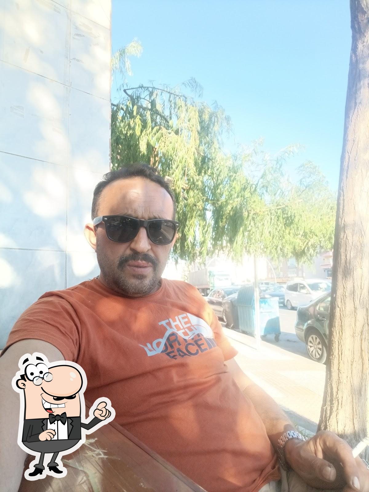 Emekliler Kıraathanesi