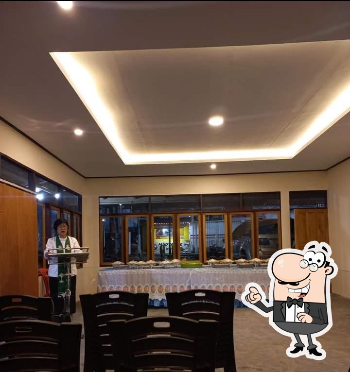 RM.Bakso Surabaya Kawangkoan