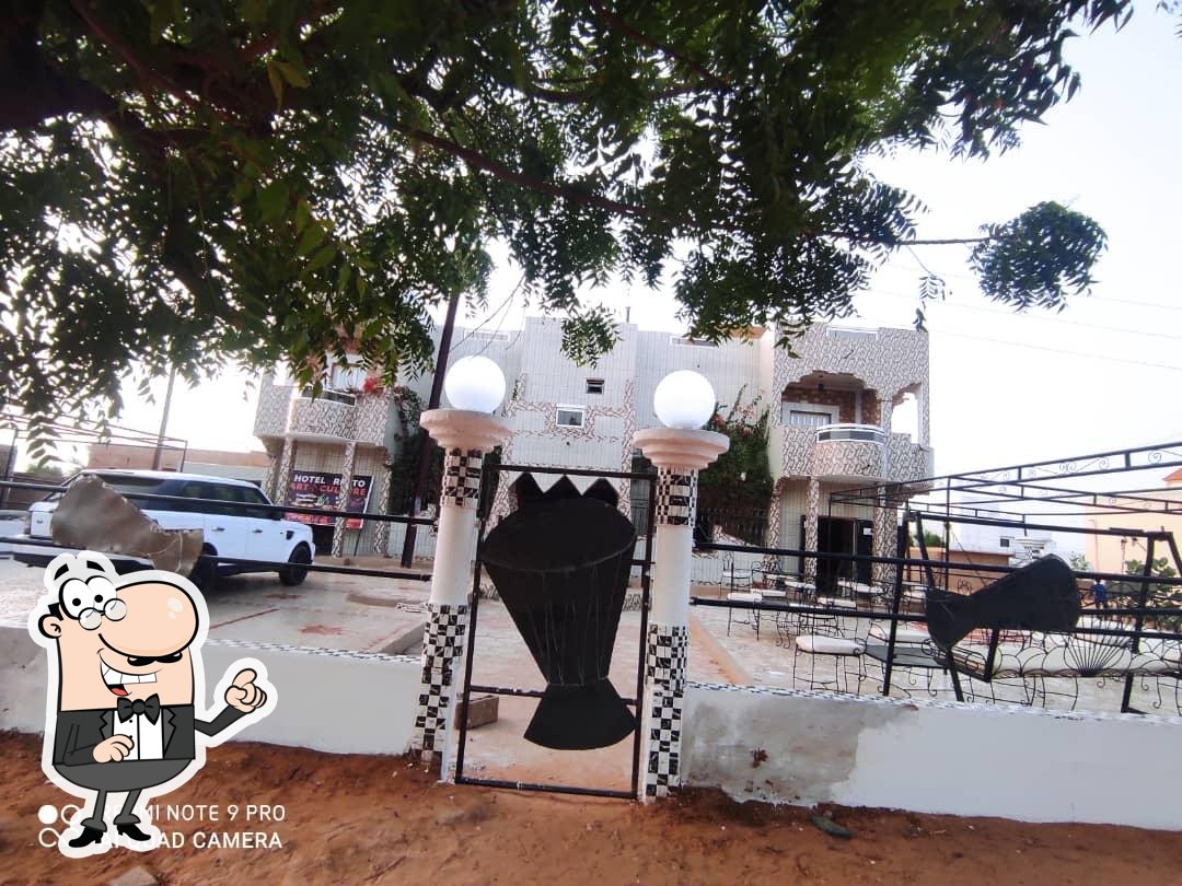 Djembe Bii Hotel Resto Espace Culturel