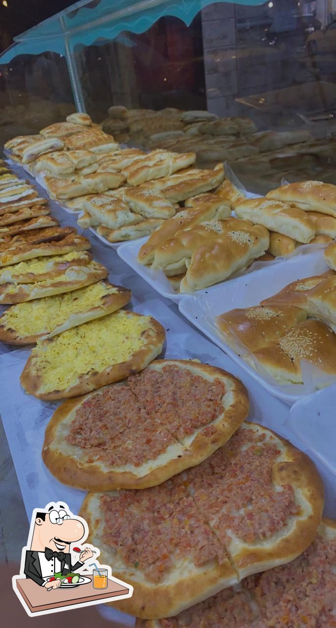 بيتزا ومعجنات حمزاوي