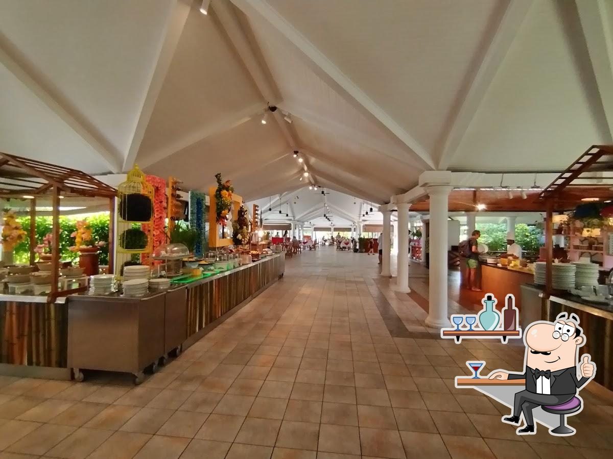 Maaniya Restaurant