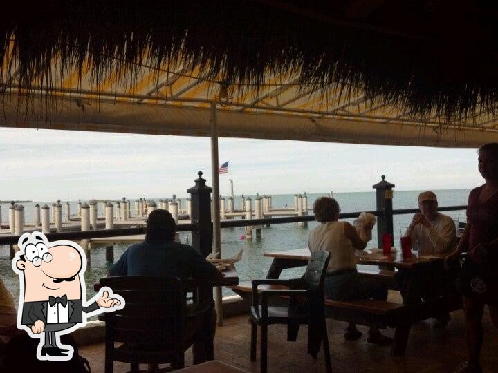Island fish co