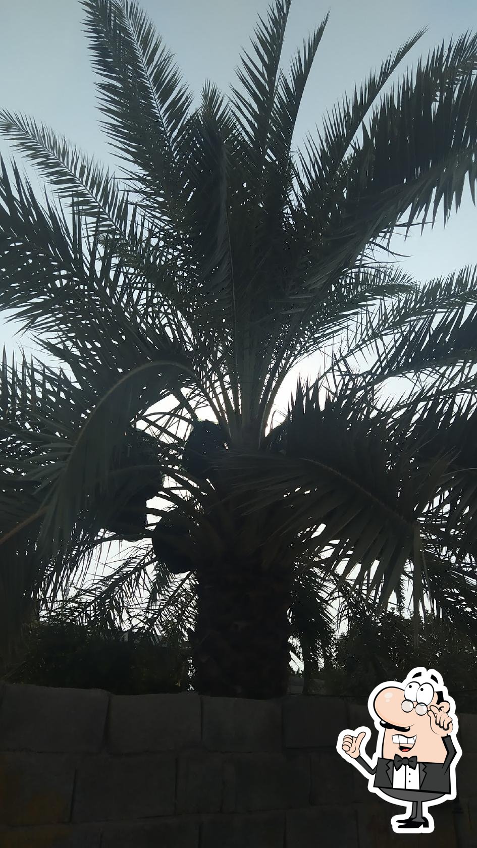 پارکینگ و خوابگاه بین راهی رایگان(زارملو)