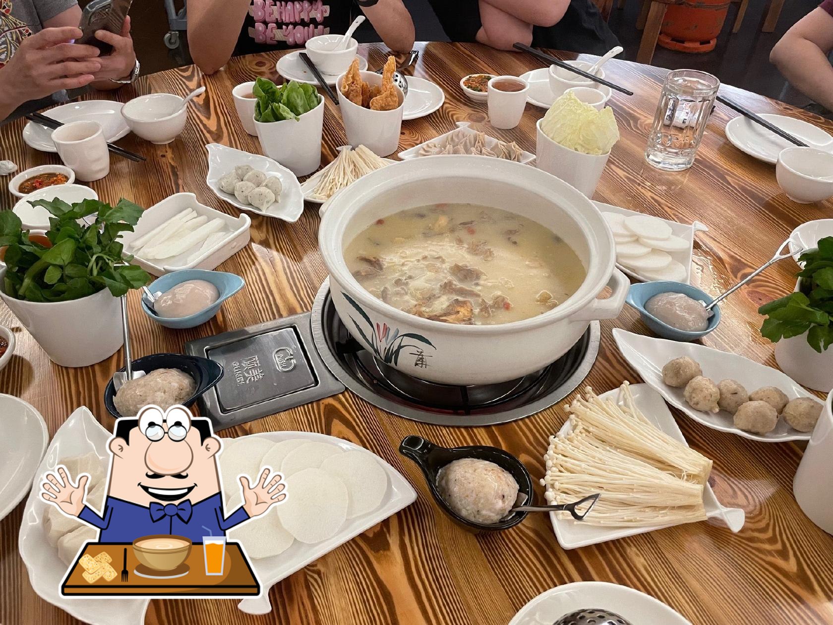 御膳品养生菌火锅 Restoran Dining First