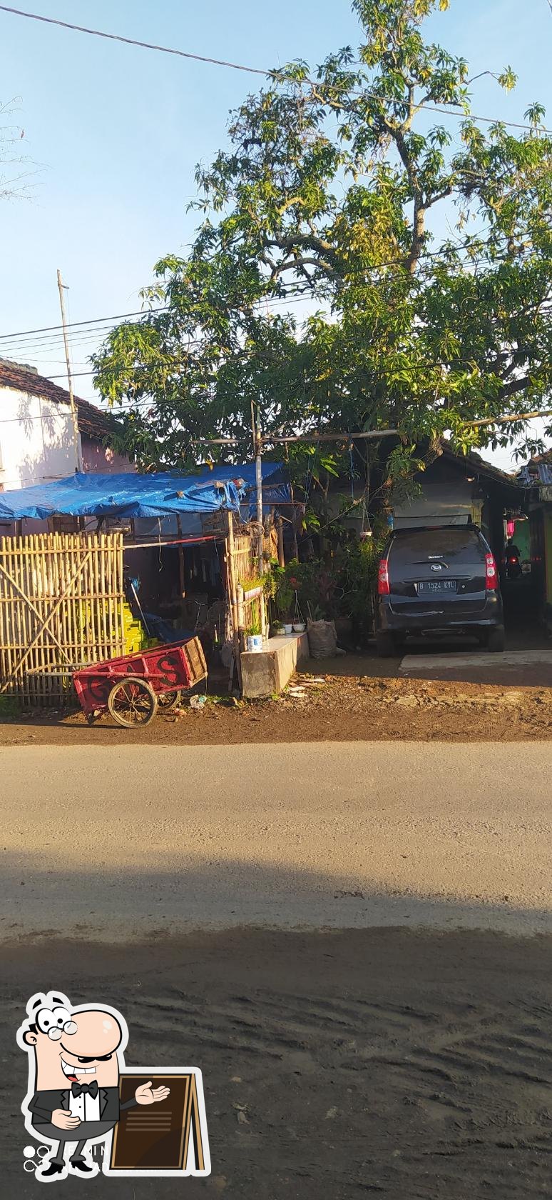 Warung Deby