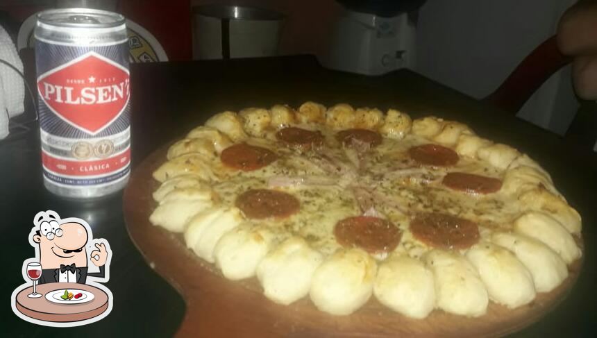 Pizzeria y bodega Rocces