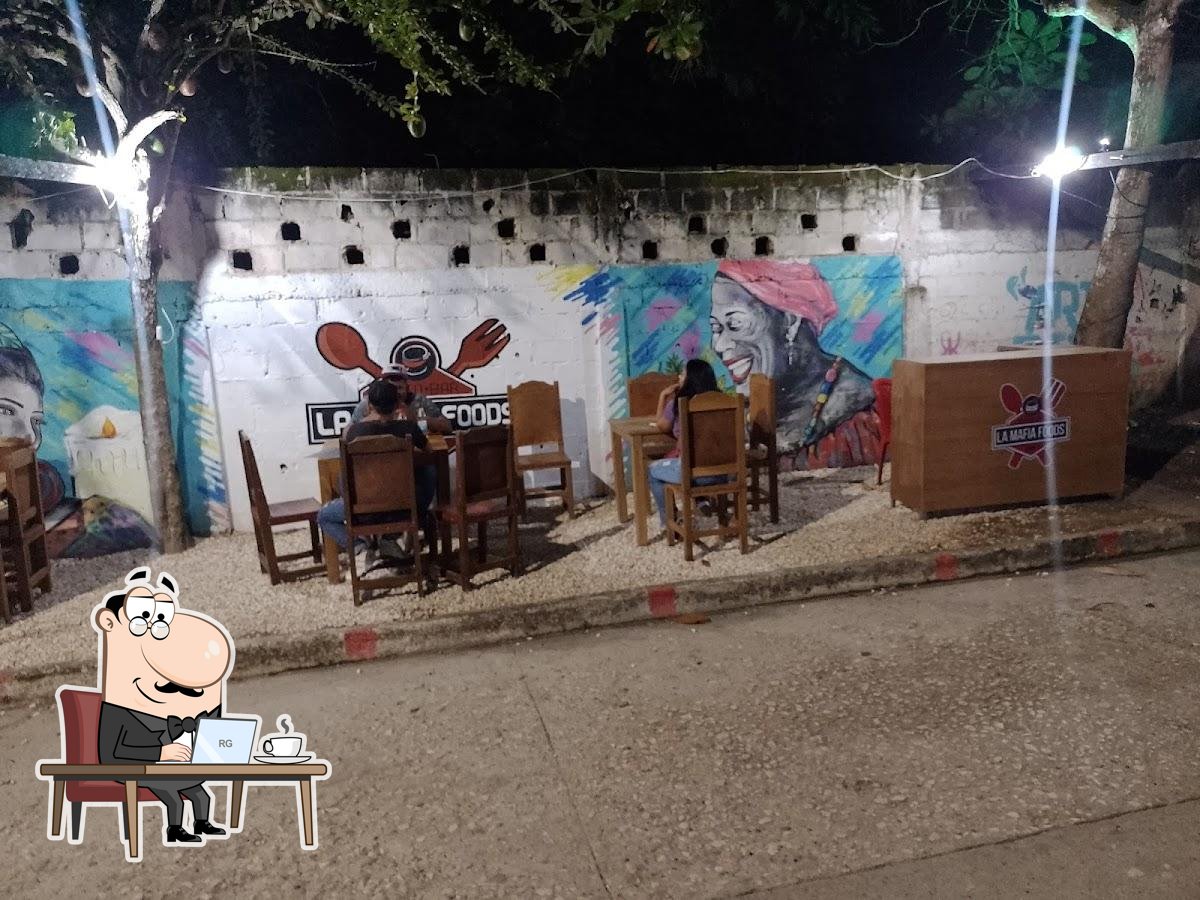 RESTOBAR LA MAFIA FOODS