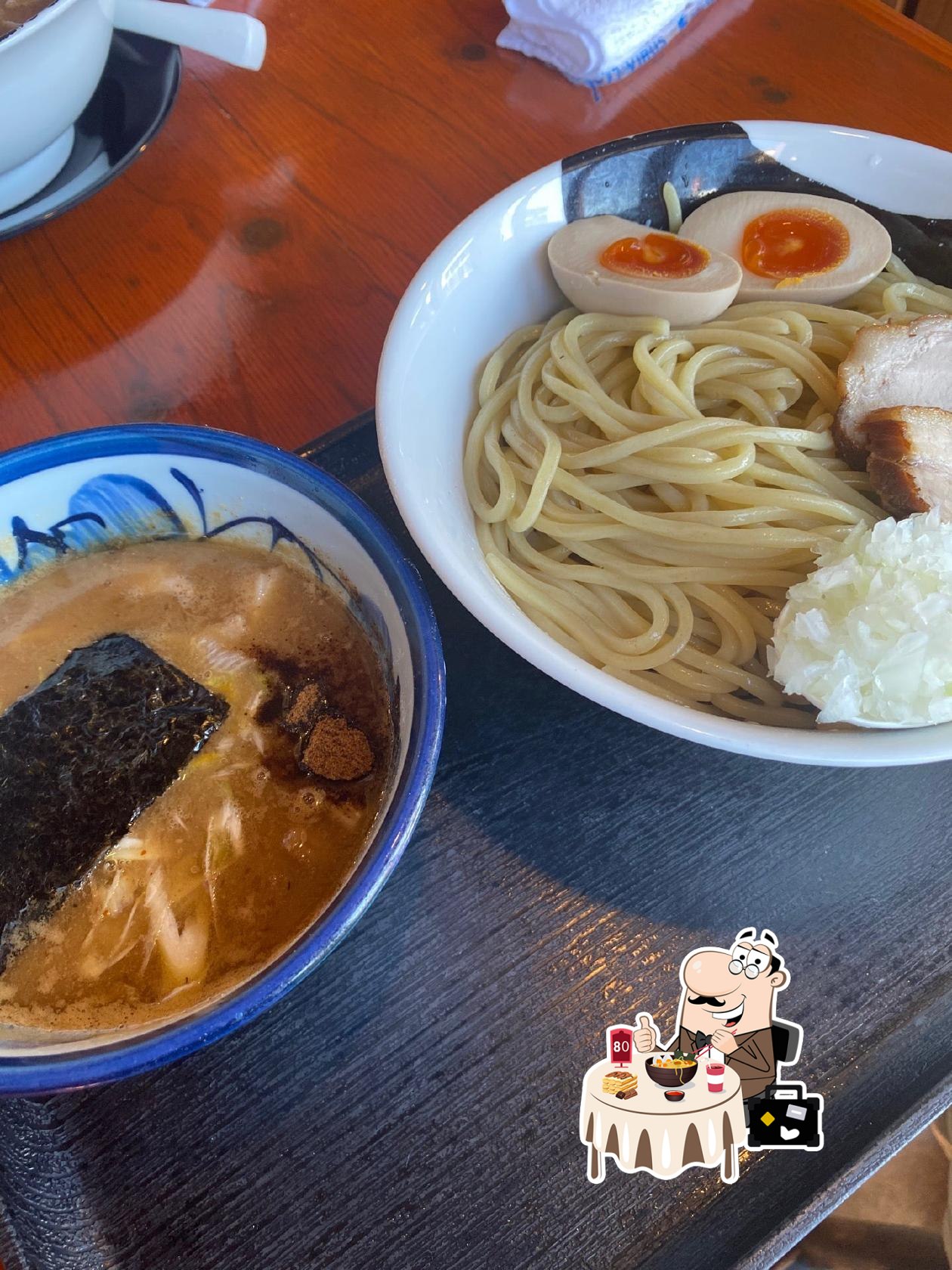 煮干し中華 八 吉田店