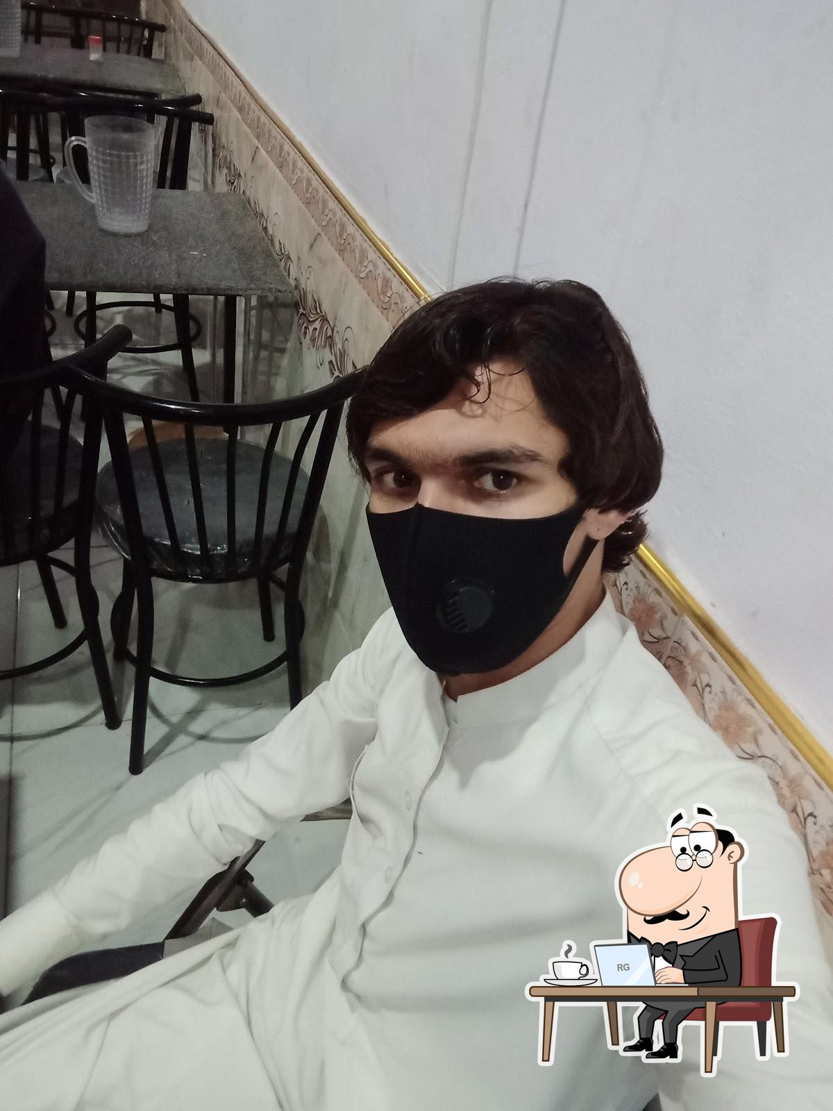 Huny moon Hotle and cafe
