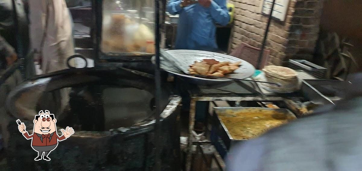 Khushi Muhammad Dahi Bhaly wala