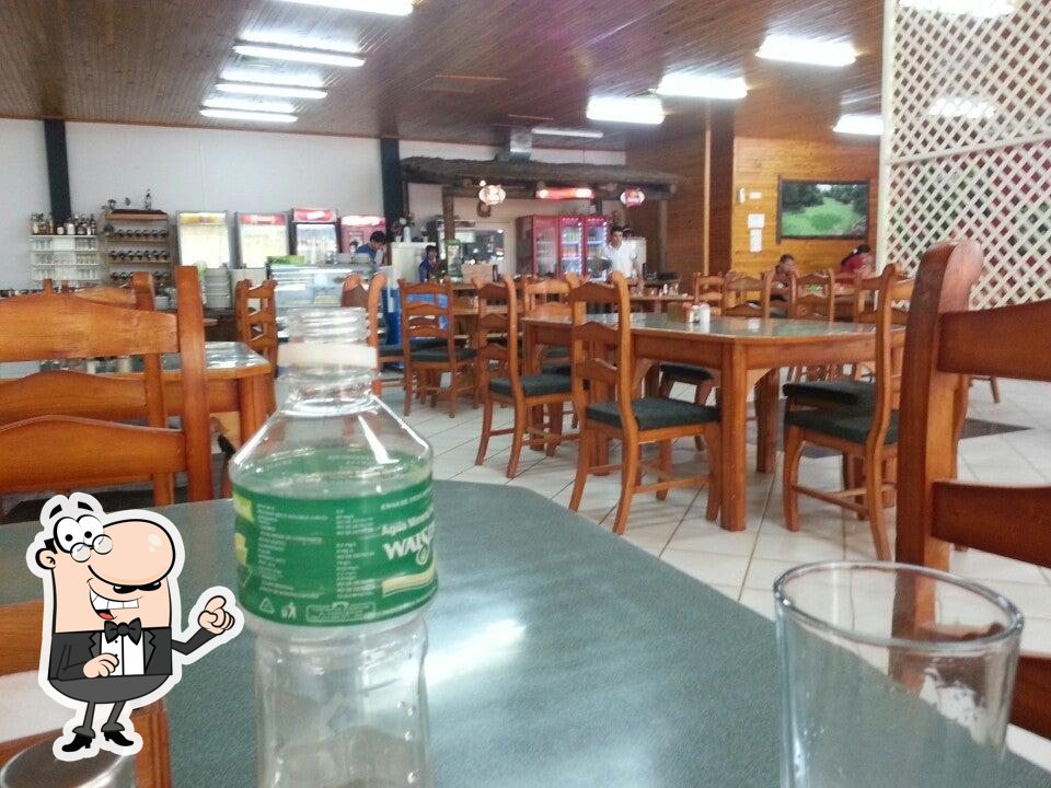 Patio de Comidas Boquerón