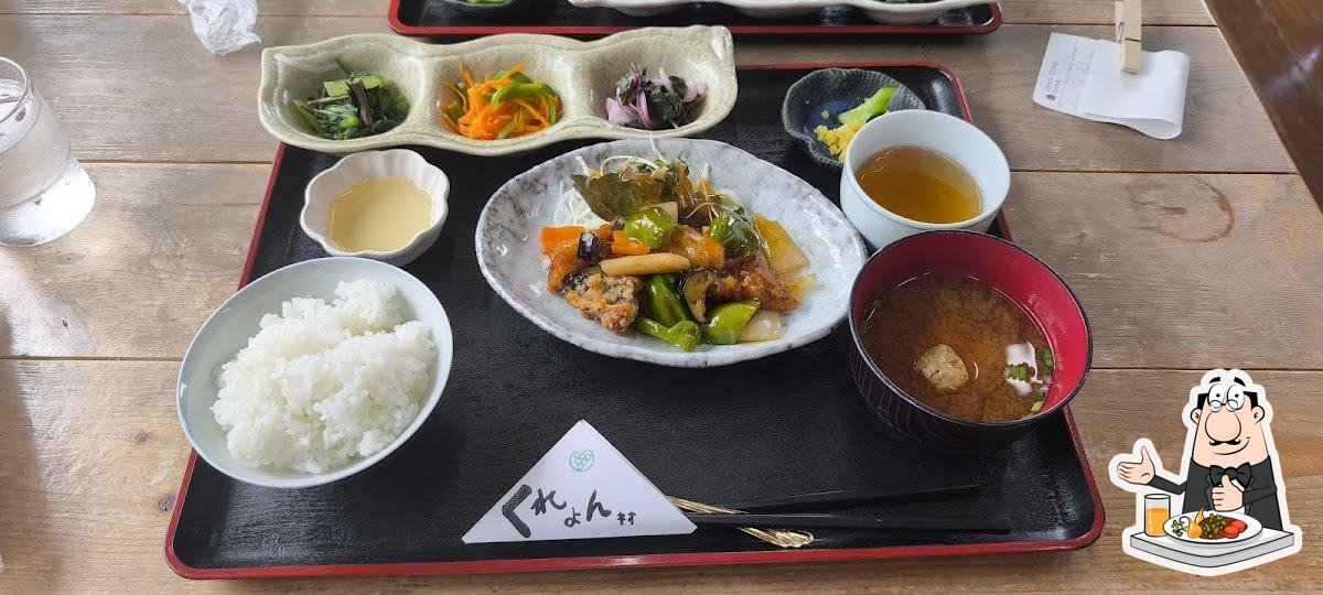 かふぇぎゃらりー くれよん村