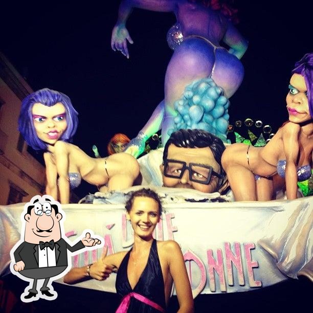 El Carnaval Show