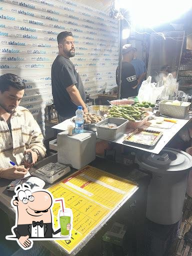 پولا کبابی خیابانی صیقلان
