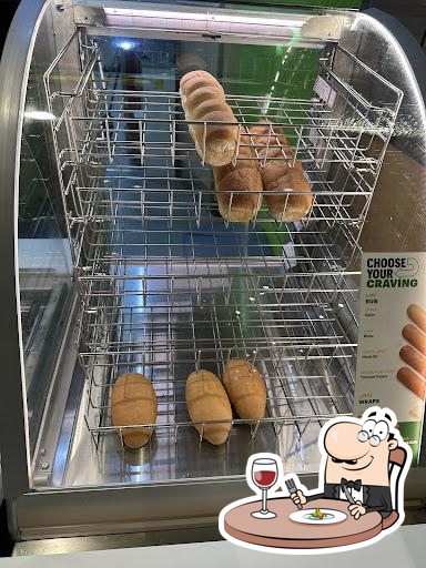 Subway Kout Mall