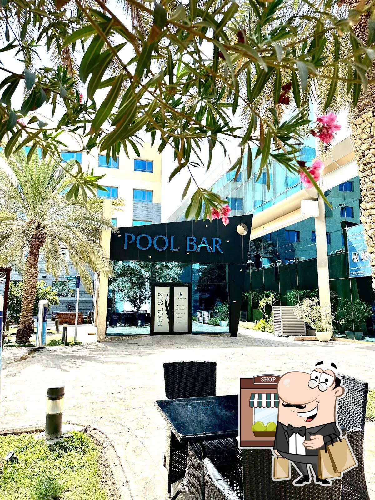 Pool Bar Restaurant The Palms