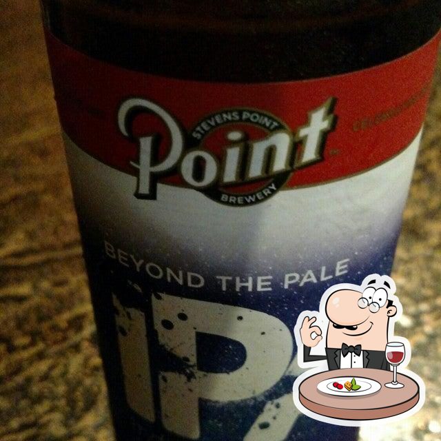 Opi's Sports Bar & Grill